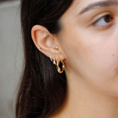 עגילי חישוק פפילון זהב 14K Earrings 