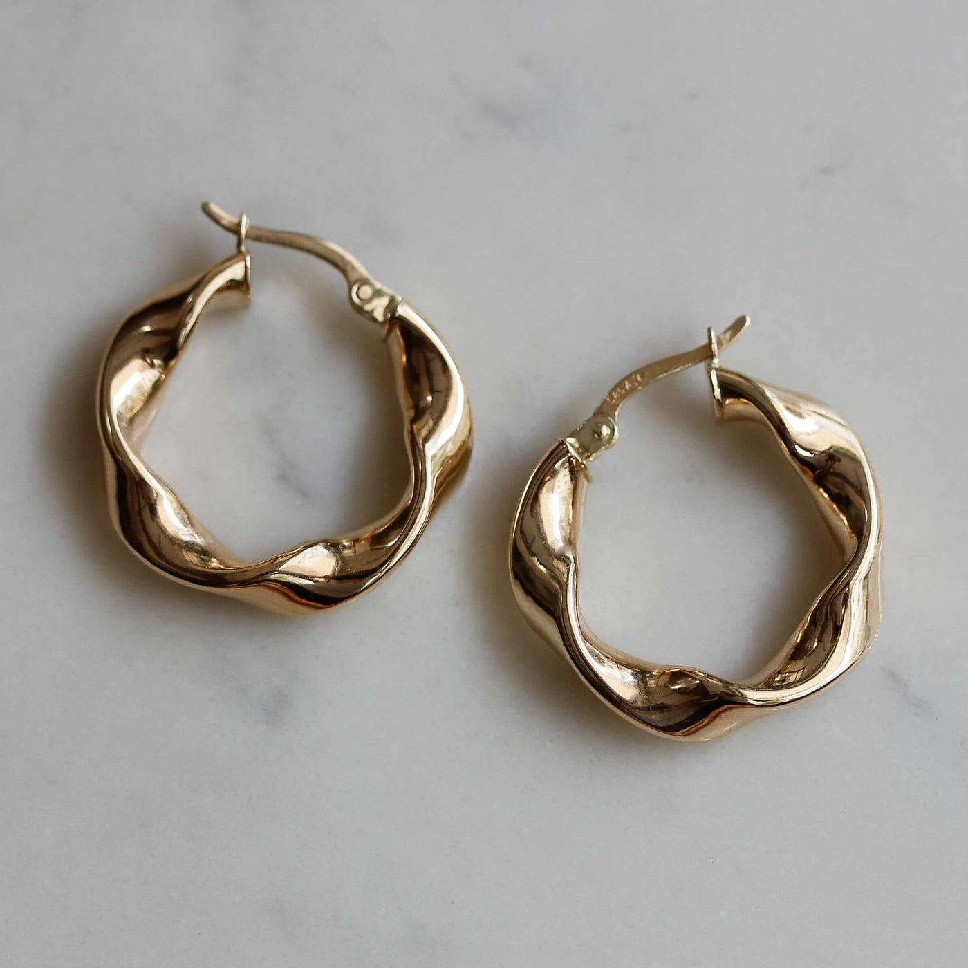 עגילי חישוק פפילון זהב 14K Earrings 